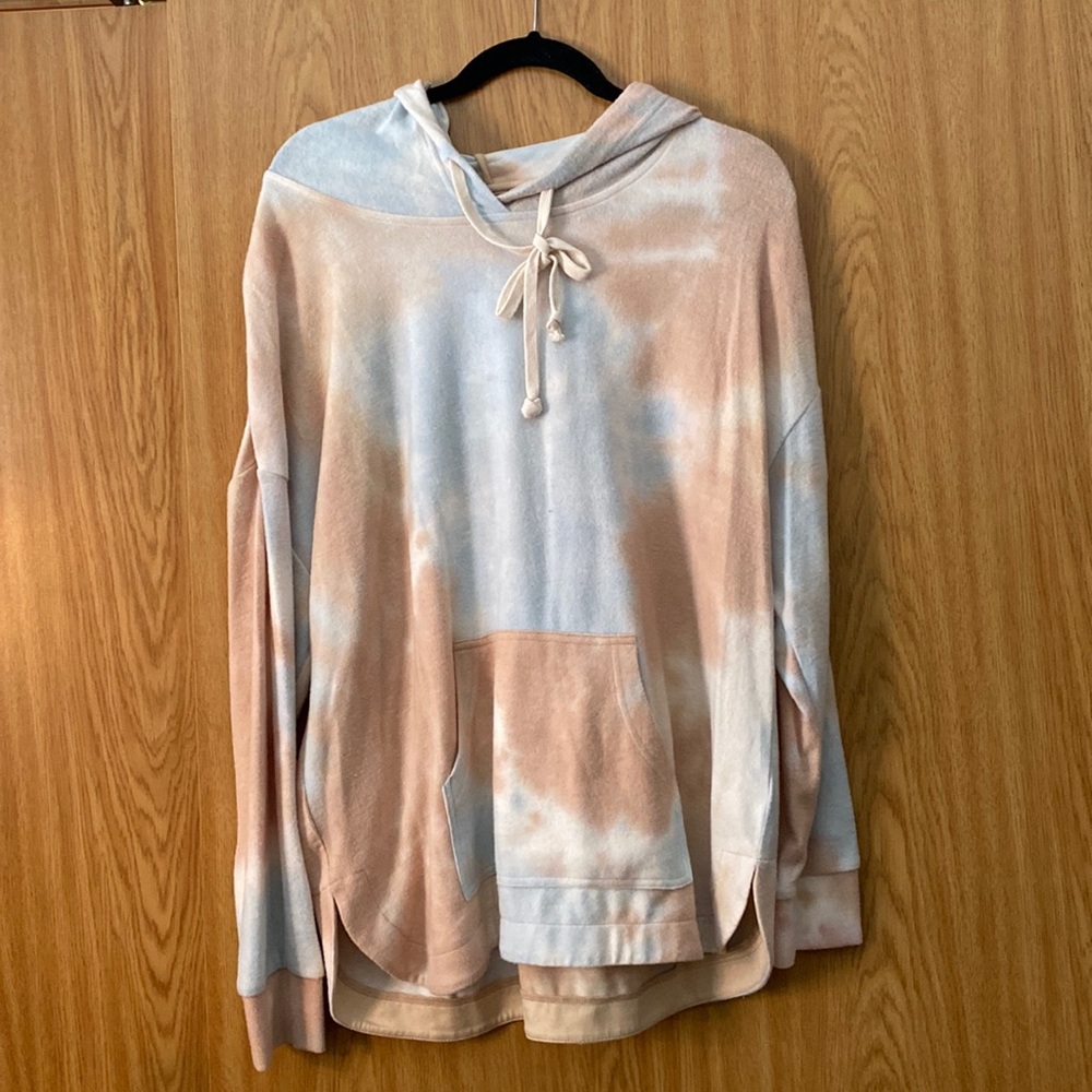 Tie dye sweatshirt